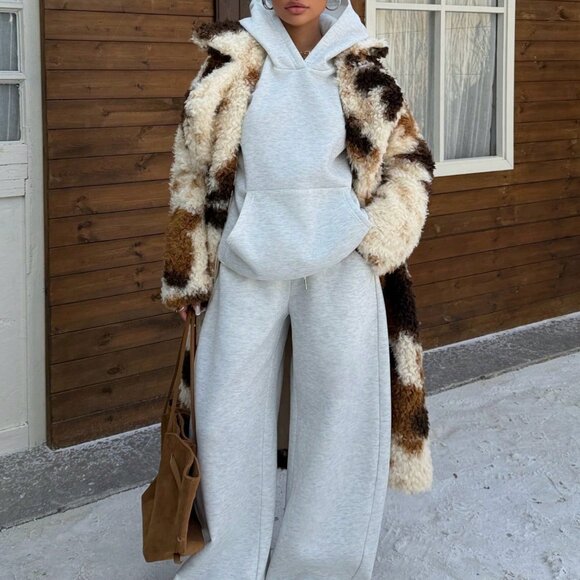 Multicolor Casual Women's Cow Print Faux Fur Jacket - Picture 3 of 6